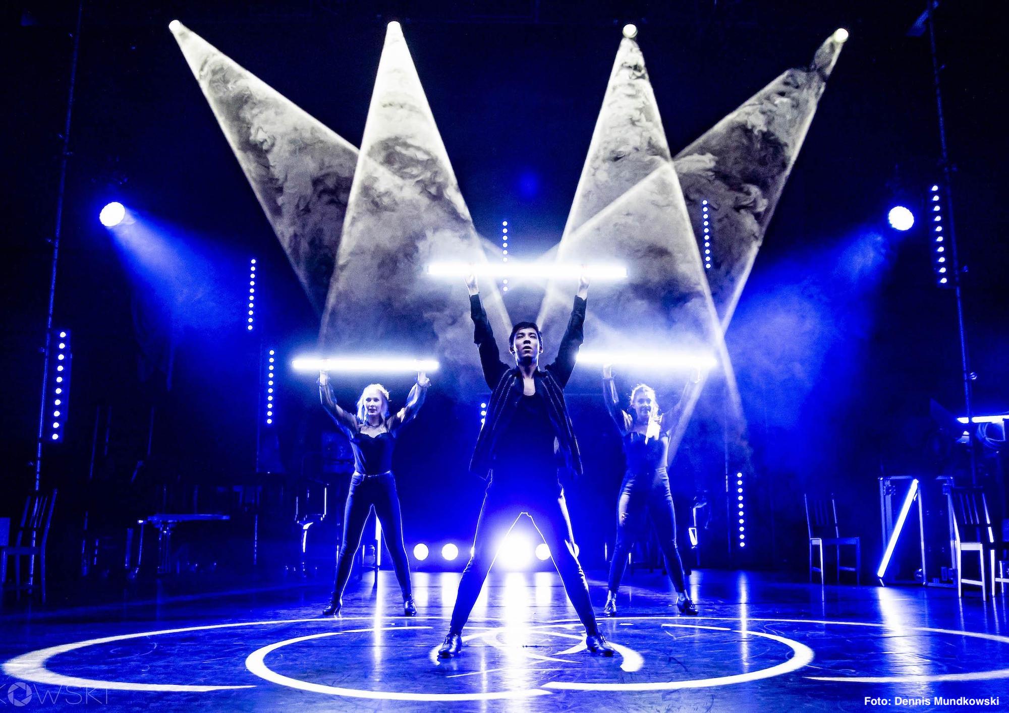 Ein Bühnenfoto einer Choreografie aus der Jubiläumsgala