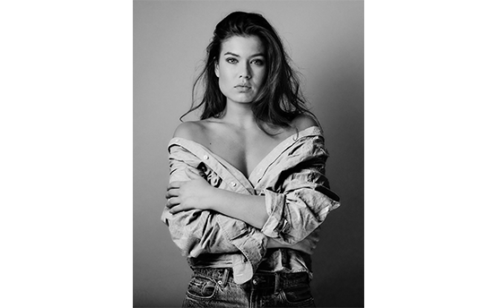 Ein Portrait von Sharon Sophie Berlinghoff